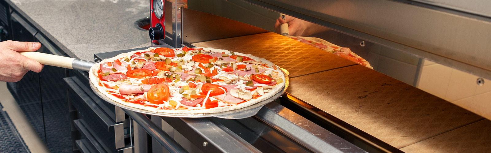 Your Buying Guide to Start a Pizza Business