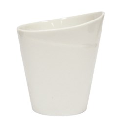 Basics Chip Cup White Essentials Collection