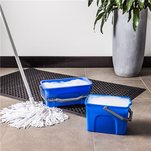 Aluminium Handle White 1350mm Kleaning Essentials