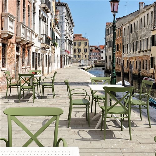 4242117-4242233-lifestyle1