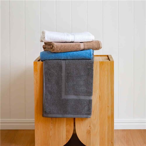 Plush Bath Mat White