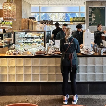 How to Choose the Right Cafe Equipment for a New Cafe