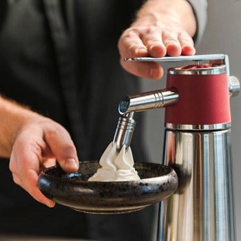 Beyond Whipped Cream – Explore the Many Creative Ways Chefs & Bartenders Use iSi Whippers